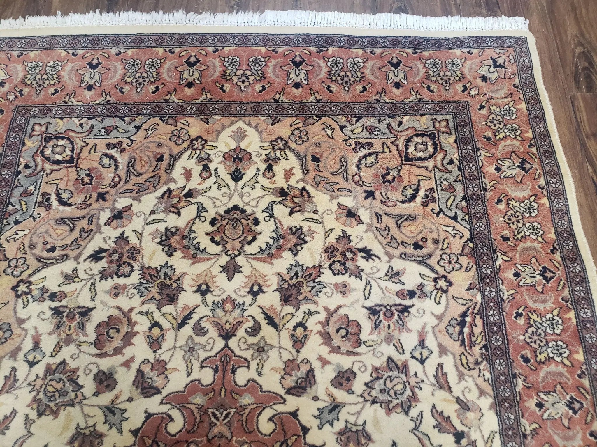 4x6 Handmade Top Quality Pakistani Floral Wool Rug Veg Dyes Carpet Beige Salmon by Jewel Rugs