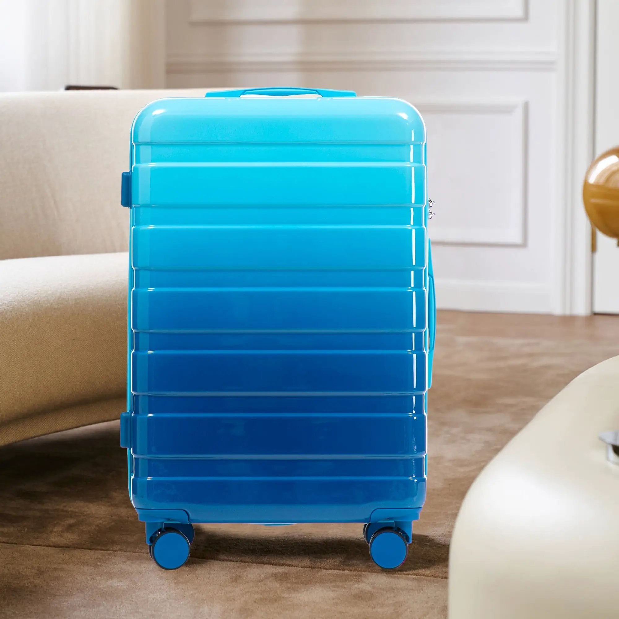 PC Spinner Wheel Luggage Set by HouseOfZazla