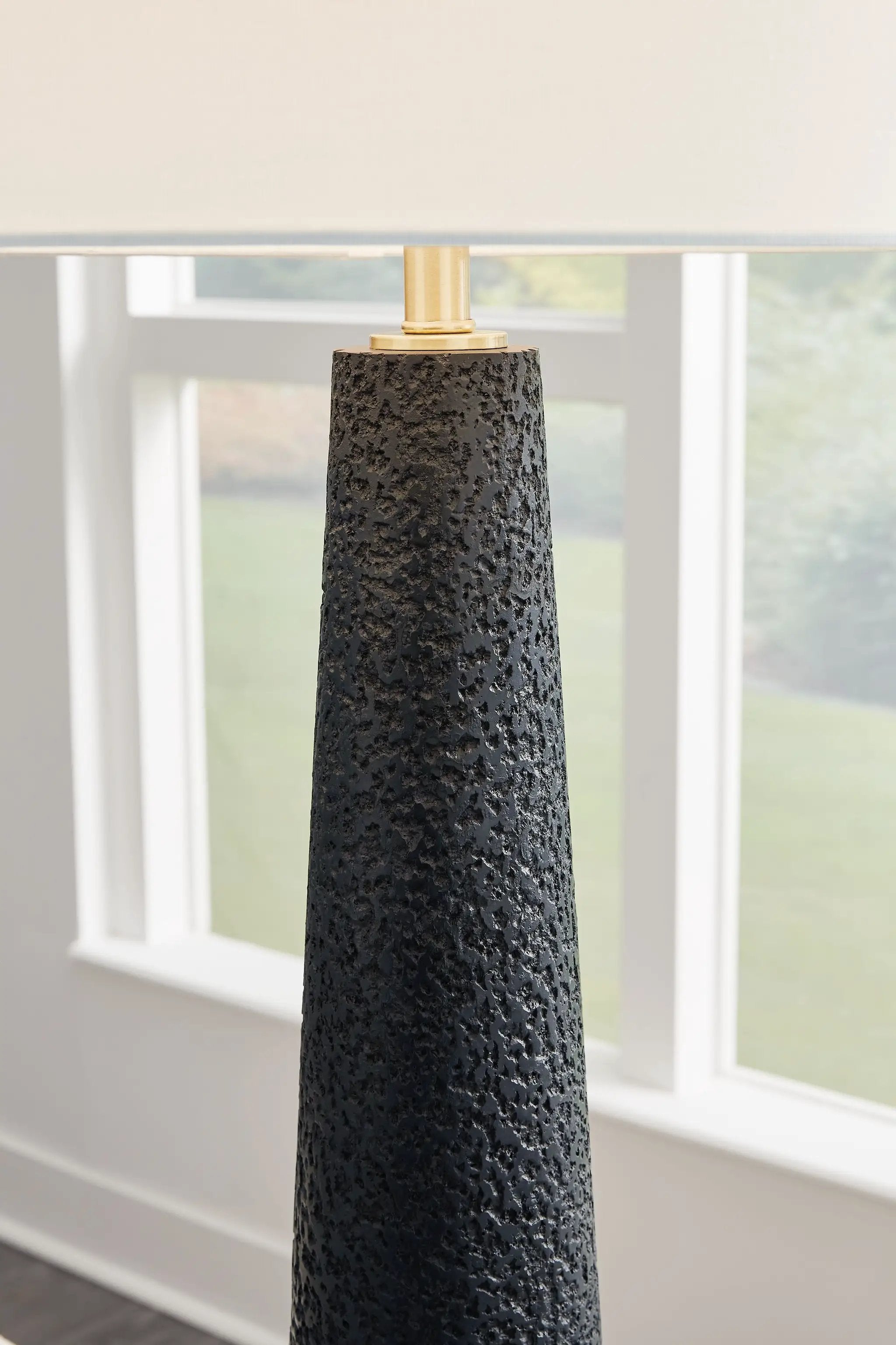 Hallburg - Poly Floor Lamp - Black by Unique Piece Furniture