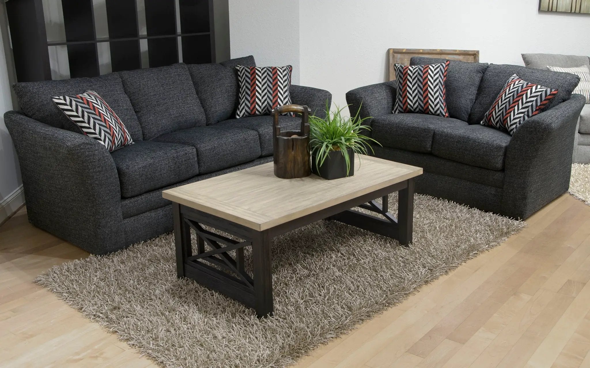 Varner - Loveseat - Ebony by Unique Piece Furniture