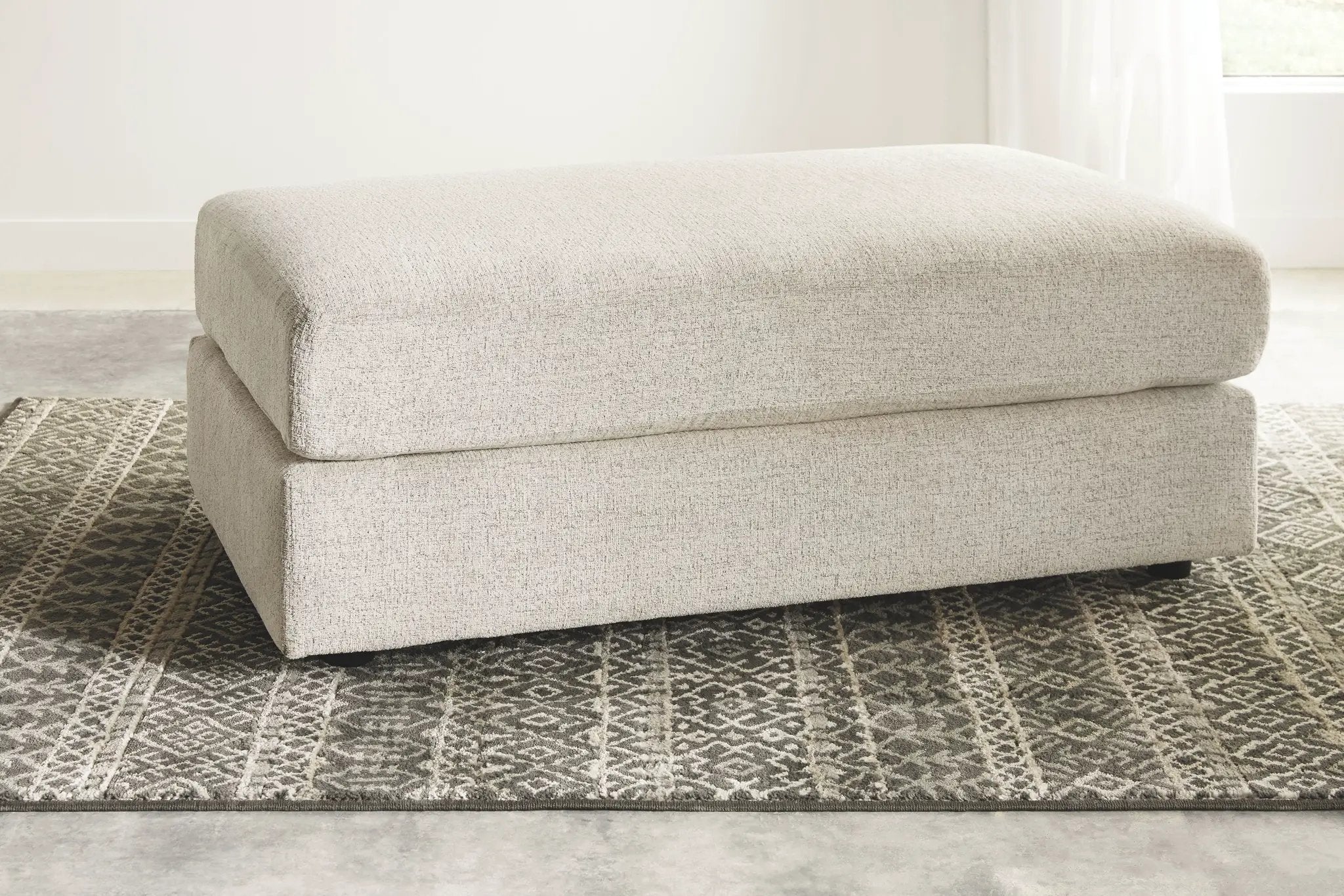 Soletren - Accent Ottoman by Unique Piece Furniture