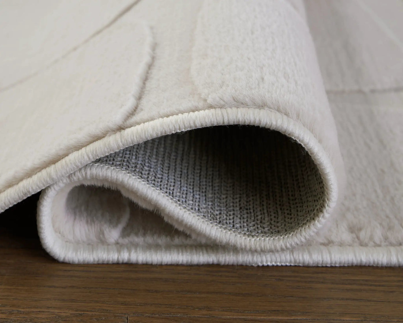Malvinsboro - Washable Rug by Unique Piece Furniture