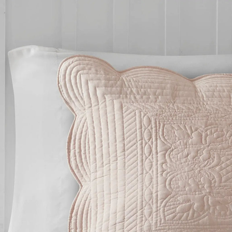 3 Piece Reversible Scalloped Edge Quilt Set - Blush King/Cal King by HouseOfZazla