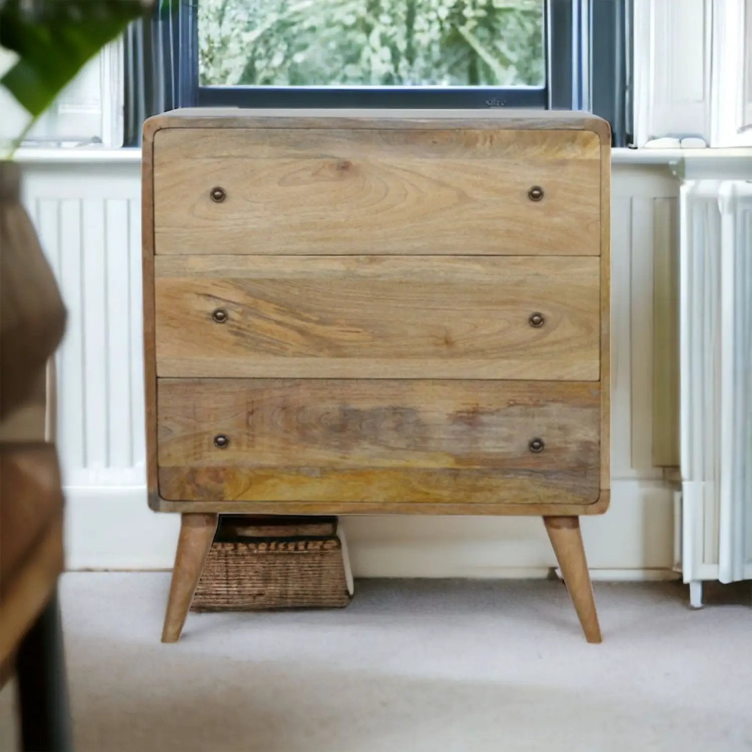Curved Chest by HouseOfZazla