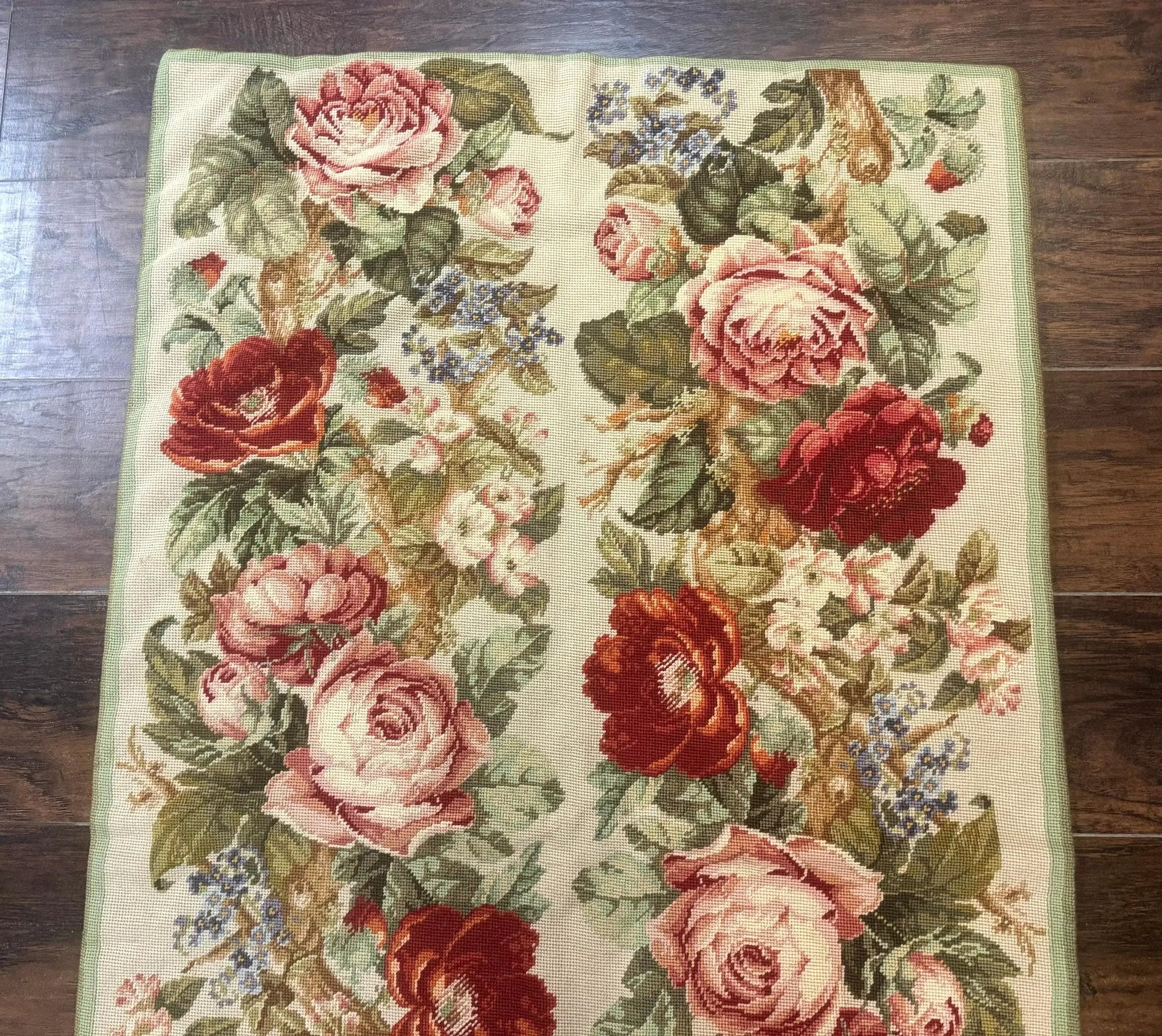 Small Needlepoint Rug 2.8 x 4.7, Floral, Vintage by Jewel Rugs