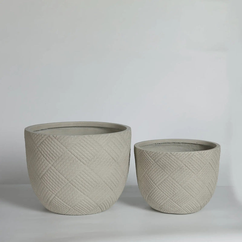 Round Concrete Planter Set of 2 by HouseOfZazla