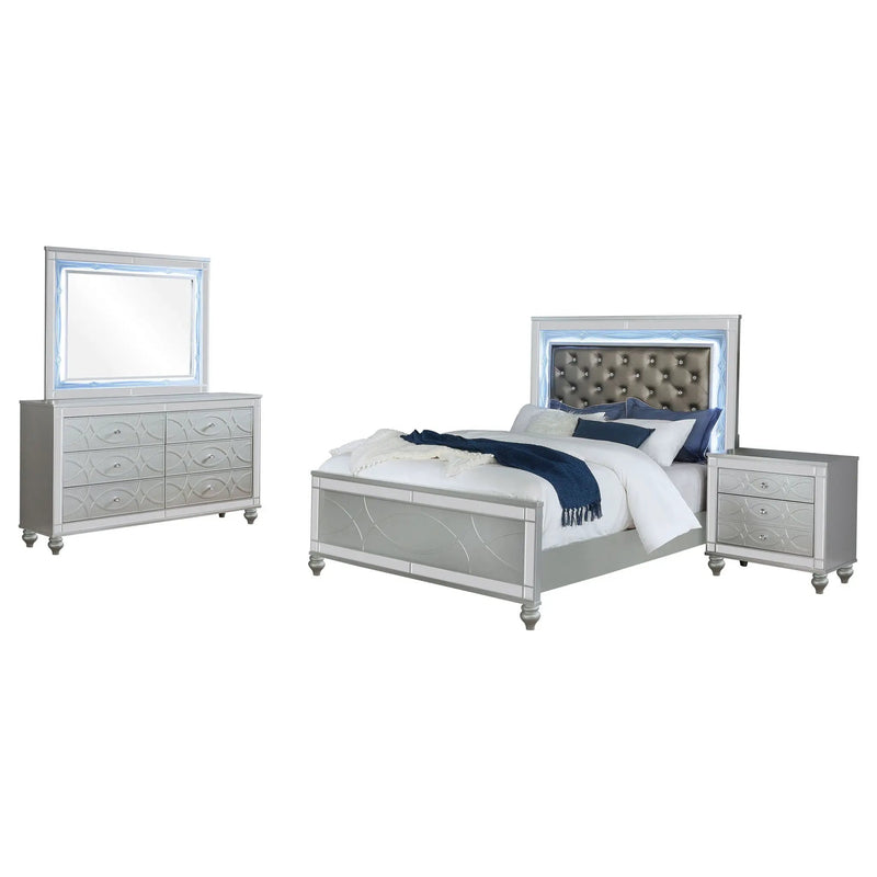 Gunnison 4-piece Eastern King Bedroom Set Silver Metallic by Unique Piece Furniture