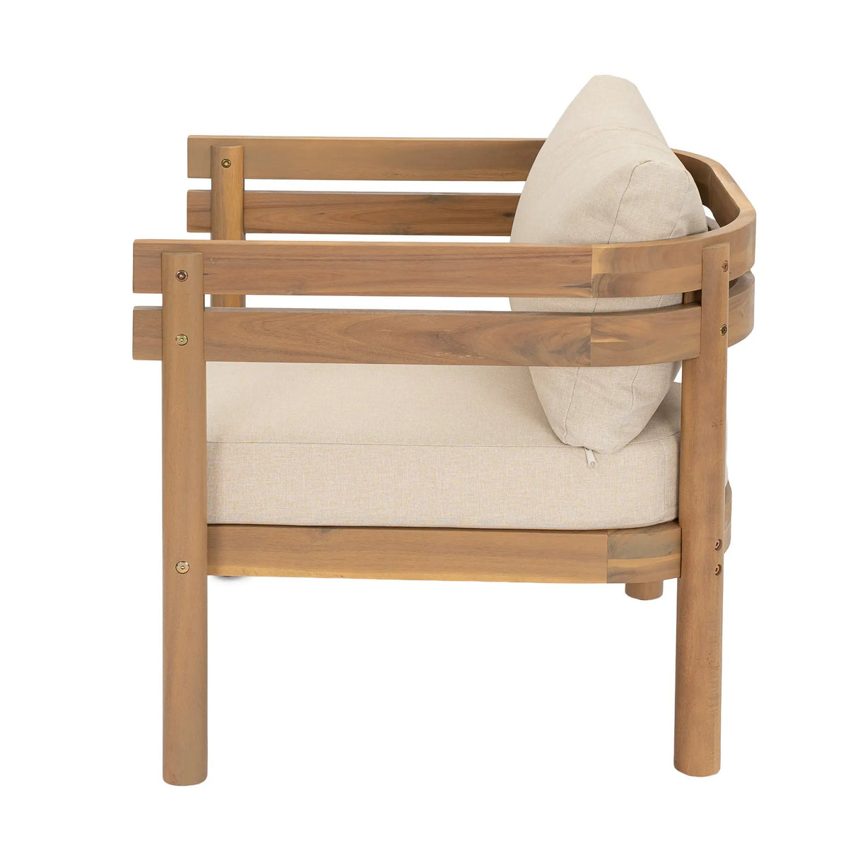 Light Patio Seating by HouseOfZazla