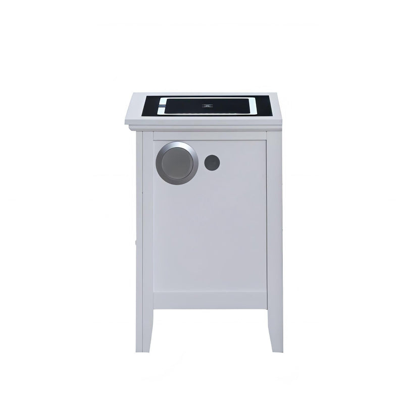 Hammond - Smart 3 Drawer Nightstand With USB Charging And Integrated Speakers - White