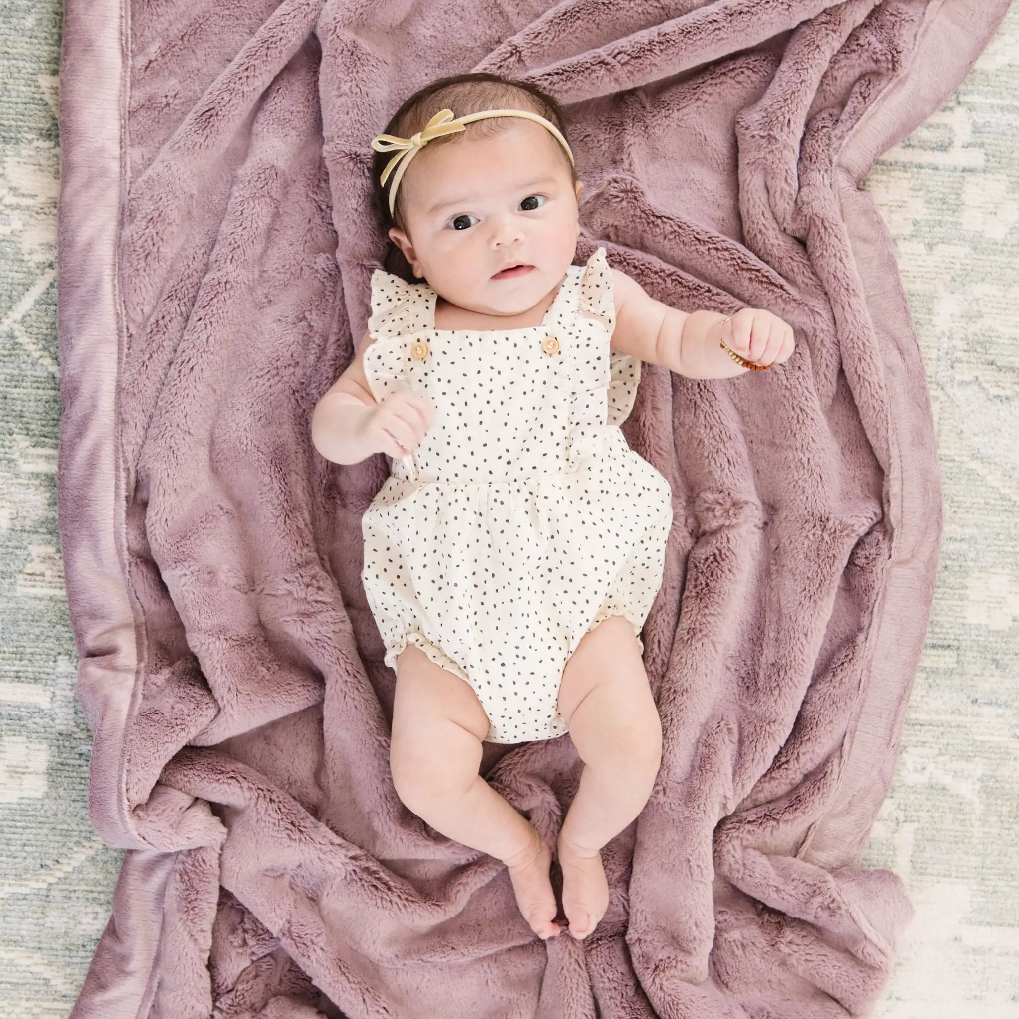 Lush Receiving Blanket 30x40 Inch by Saranoni by HouseOfZazla