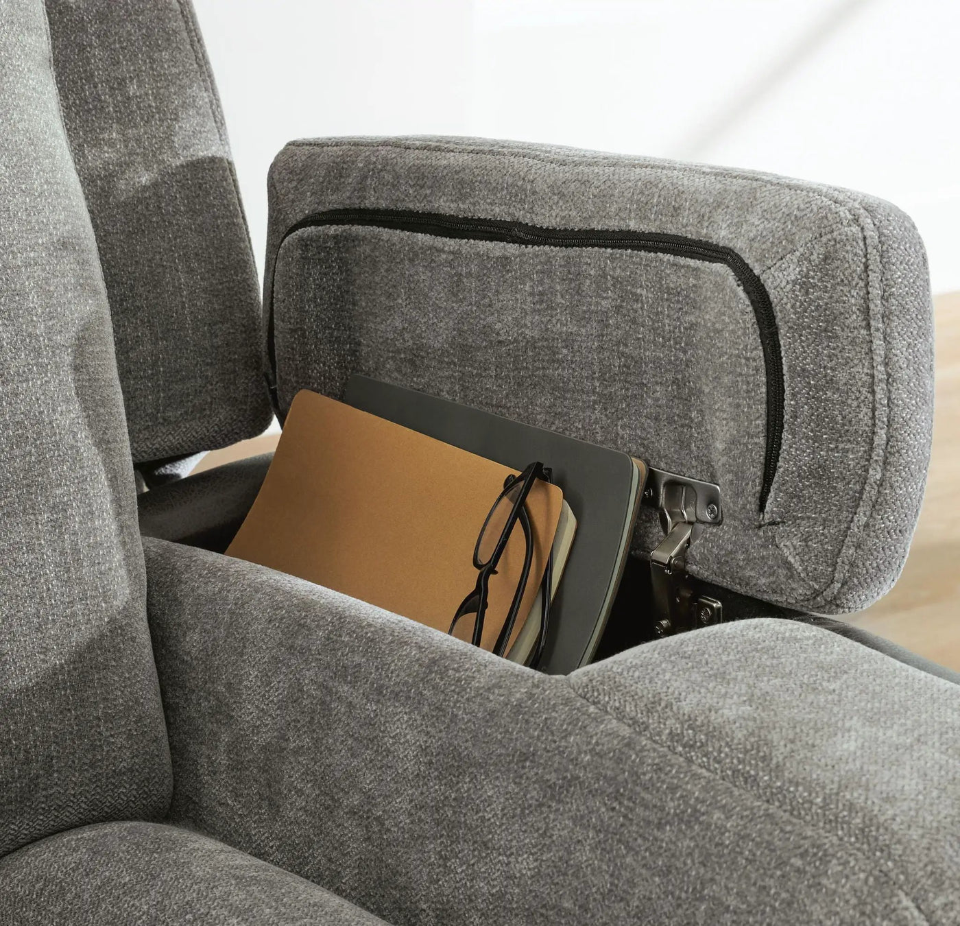 Mixed Motion - Power Reclining Loveseat With Console / Adjustable Headrest by Unique Piece Furniture