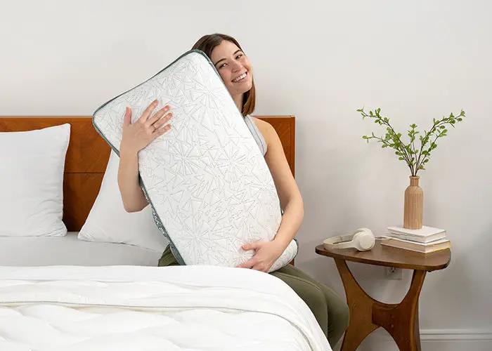 BedGear Storm King Rectangle Pillow, Size 2.0 by HouseOfZazla