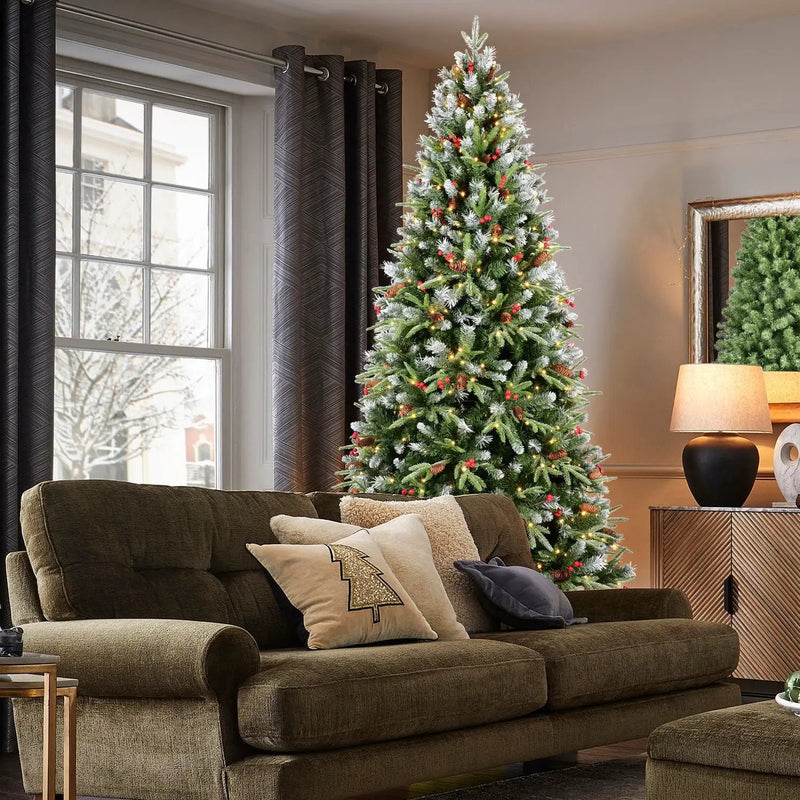 7.5FT Christmas Tree with 500 Warm Lights by HouseOfZazla