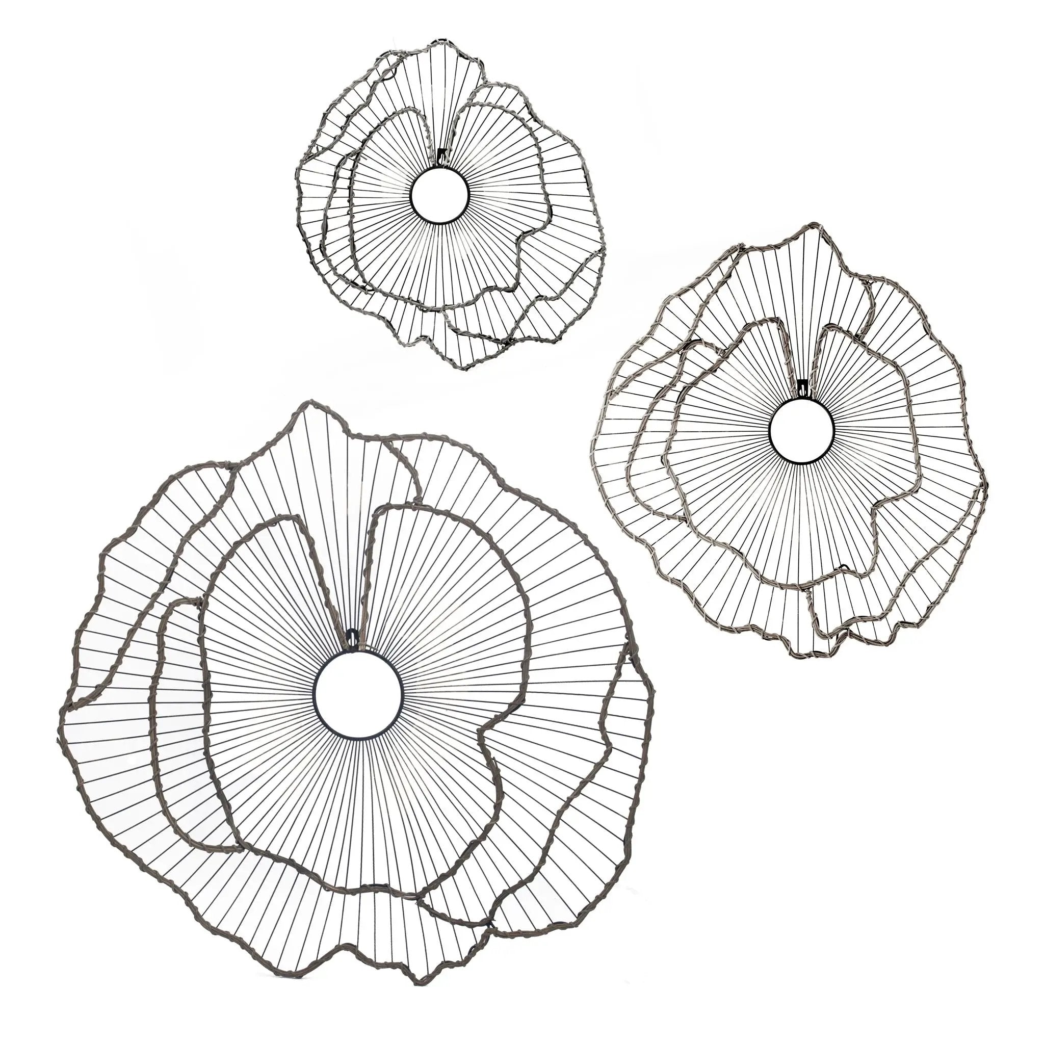 Metal Flowers Wall Decor, Transitional Wall Floral Sculpture For Foyer Porch Hallway Entrance (Set of 3) - Gold by Unique Piece Furniture