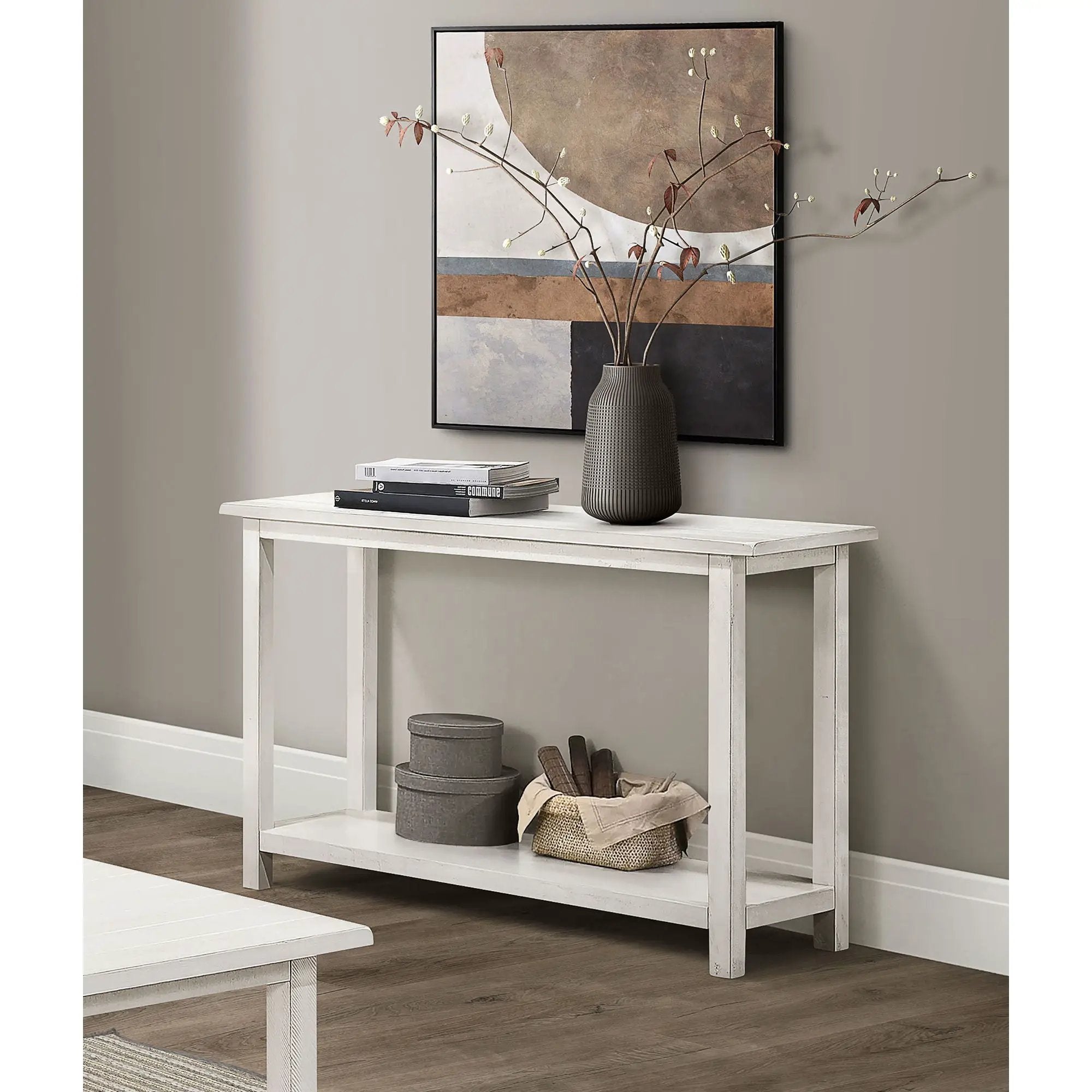 Castleton - Table