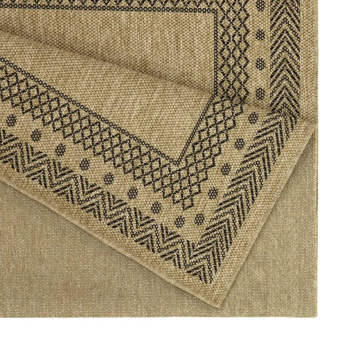 Earth GC_NTL1006 Jute/Black Indoor/Outdoor Area Rug by HouseOfZazla