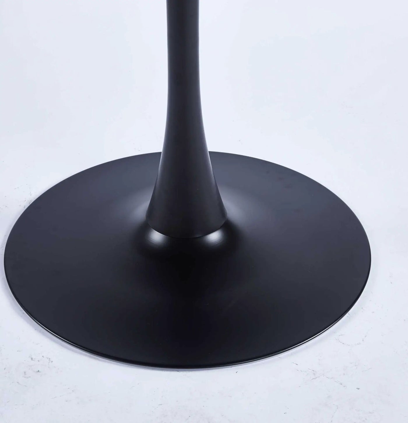 Table Mid-Century Dining Table For 4-6 People With Round Table Top, Pedestal Dining Table, End Table Leisure Coffee Table by Unique Piece Furniture