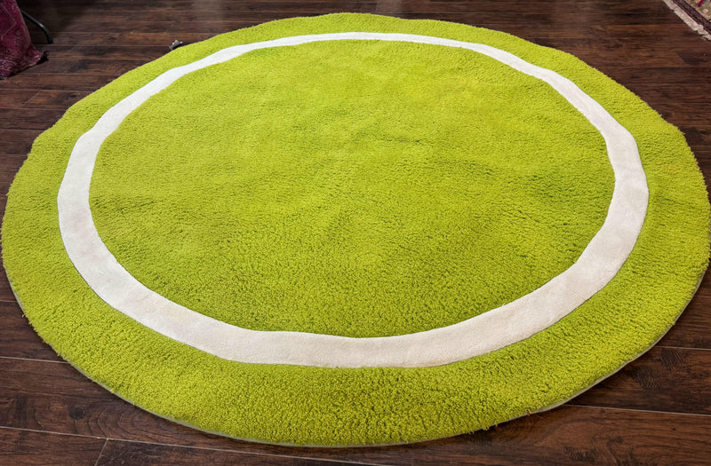 Large Round Rug 9x9, Vintage Retro Design, Lime Green by Jewel Rugs