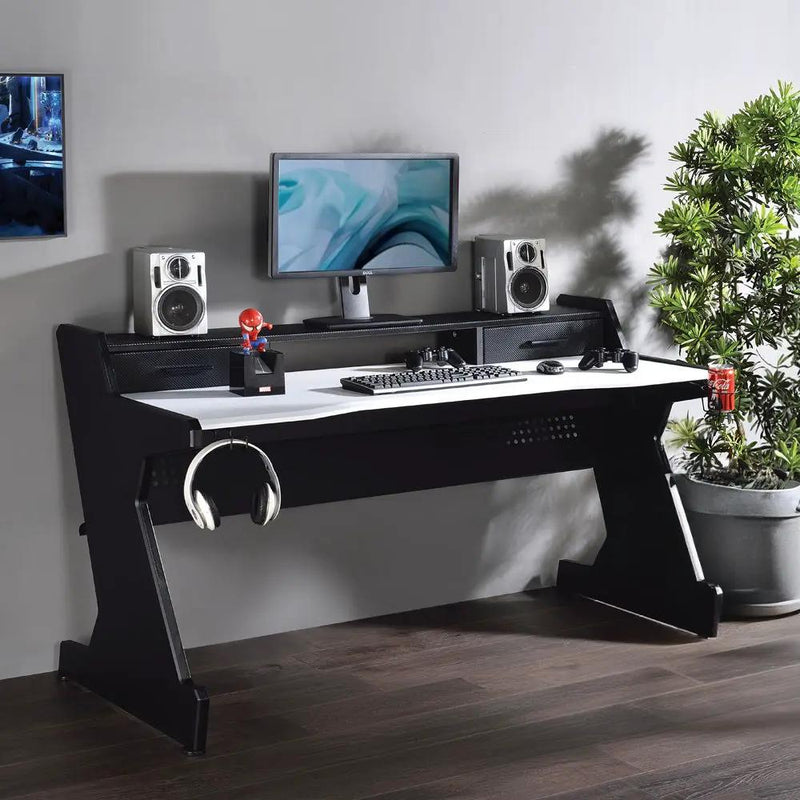 Bigga - Gaming Desk - Black & White by Unique Piece Furniture