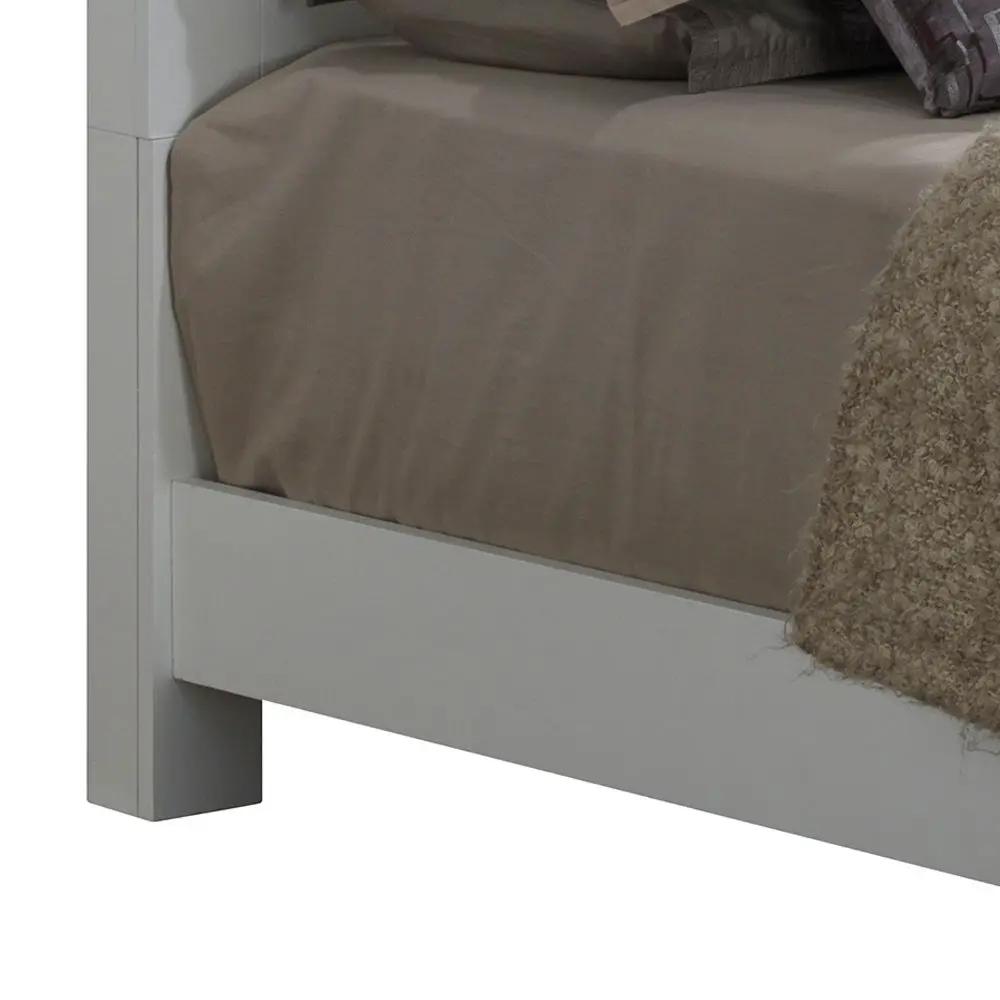 Bed With Transitional Design Stylish by Unique Piece Furniture