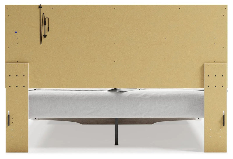 Altyra - King Upholstered Storage Bed - White by Unique Piece Furniture