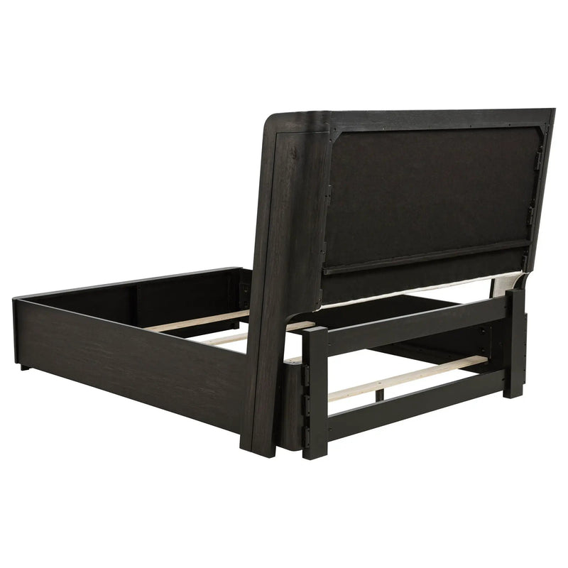 Leandro 5-piece Queen Bedroom Set Burnished Black by Unique Piece Furniture