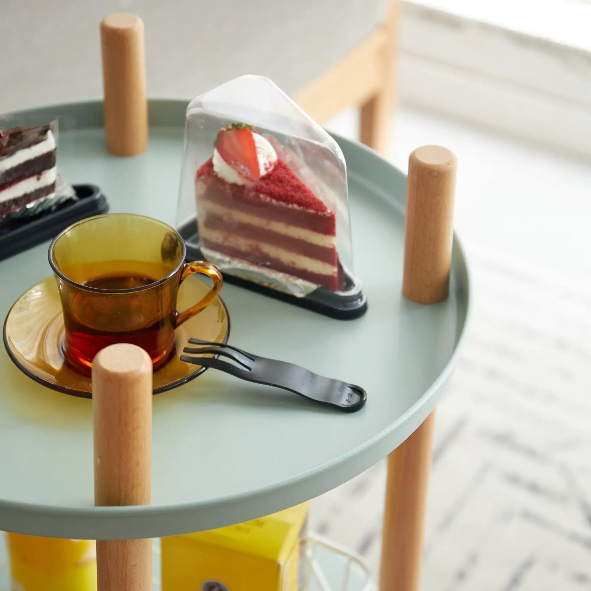 Storage Shelf: 360° Rotating Bookshelf by HouseOfZazla