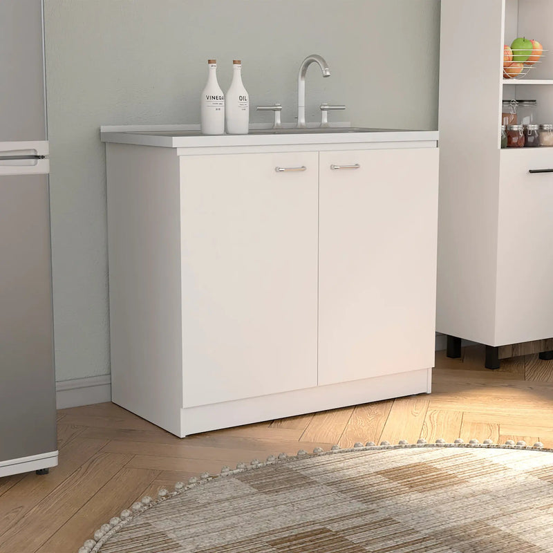 Utility Sink Vernal, Kitchen by HouseOfZazla