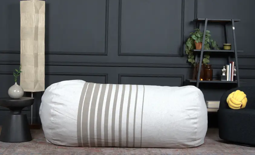 Zeon 6.5 Foot Striped Cylindrical Bean Bag by HouseOfZazla