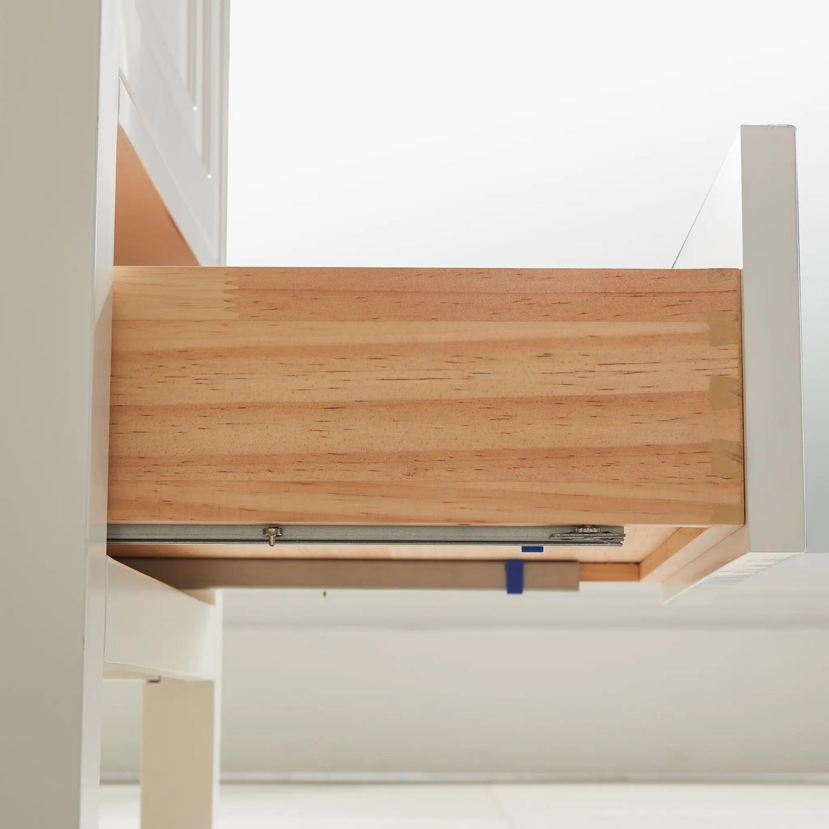 Fully Assembled 18'' Bathroom Vanity by HouseOfZazla