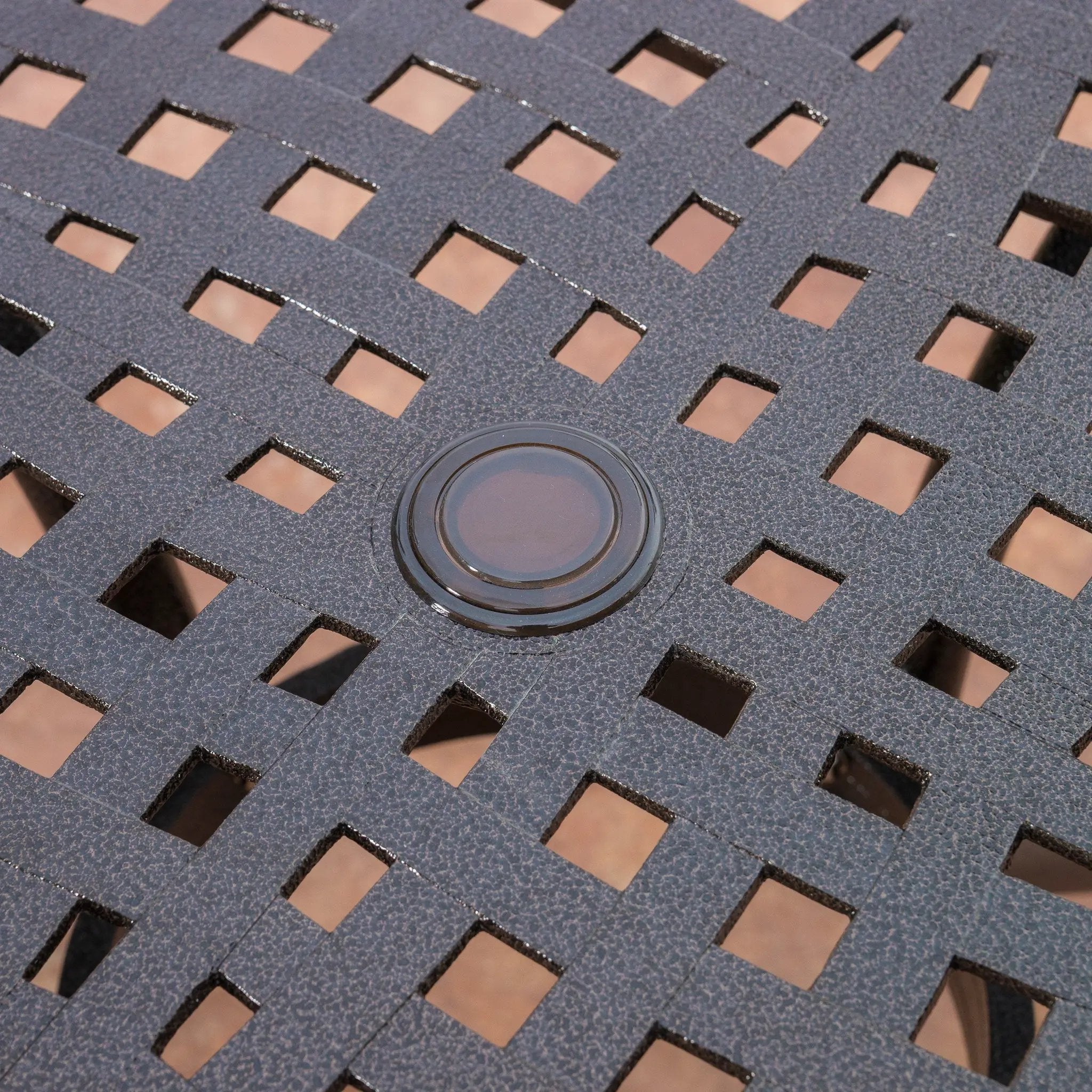 Phoenix 48in Round Table by HouseOfZazla