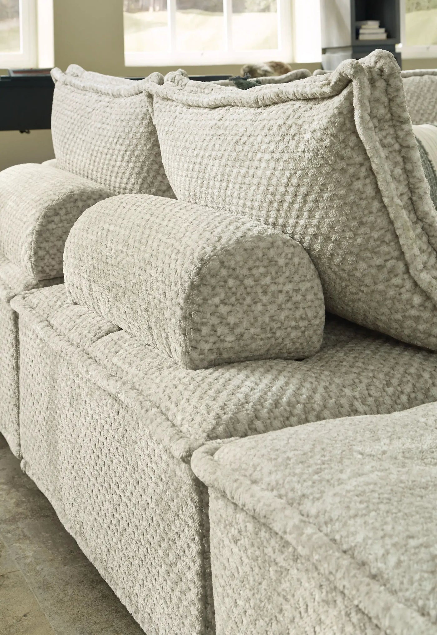 Bales - Sectional by Unique Piece Furniture