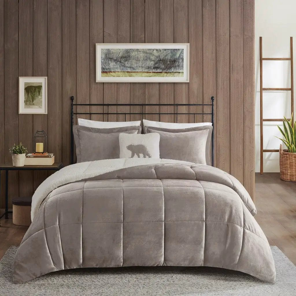 Full/Queen Plush to Sherpa Down Alternative Comforter Set by HouseOfZazla