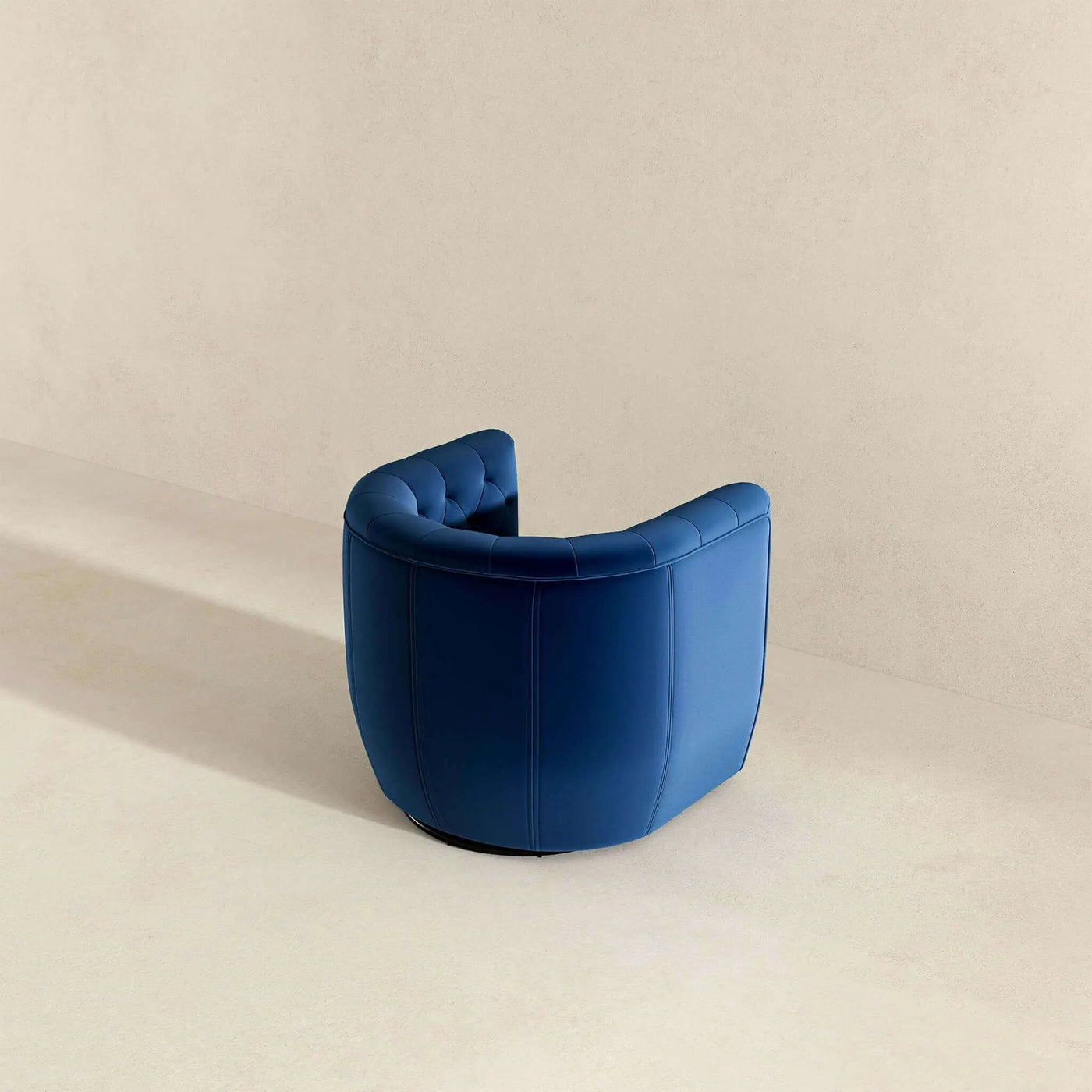 Delaney - Ergonomic Design Swivel Chair by Unique Piece Furniture
