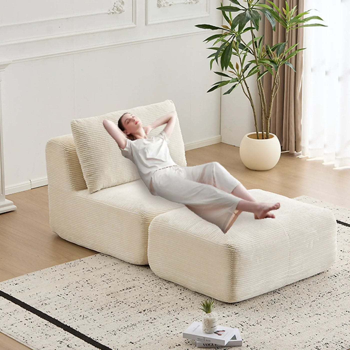 Single Chaise Longue With Movable Ottoman For Living Room by Unique Piece Furniture