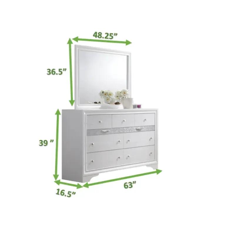 Traditional Style Queen 4 Pc Storage Bedroom Set Made with Wood in White by HouseOfZazla