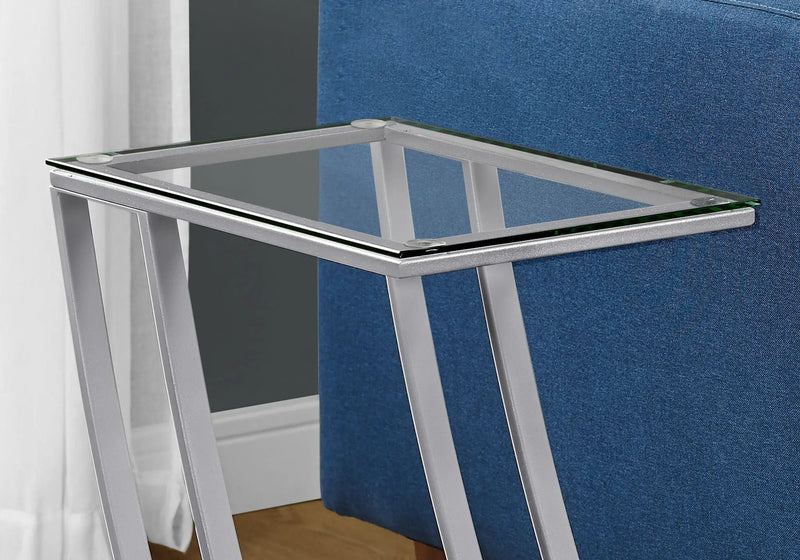 Accent Table C-Shaped with Sturdy Construction by HouseOfZazla