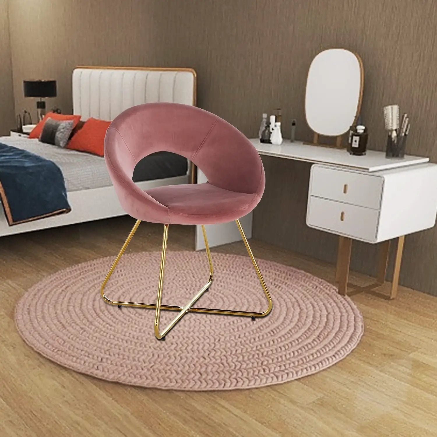 Modern Accent Lounge Chair by HouseOfZazla