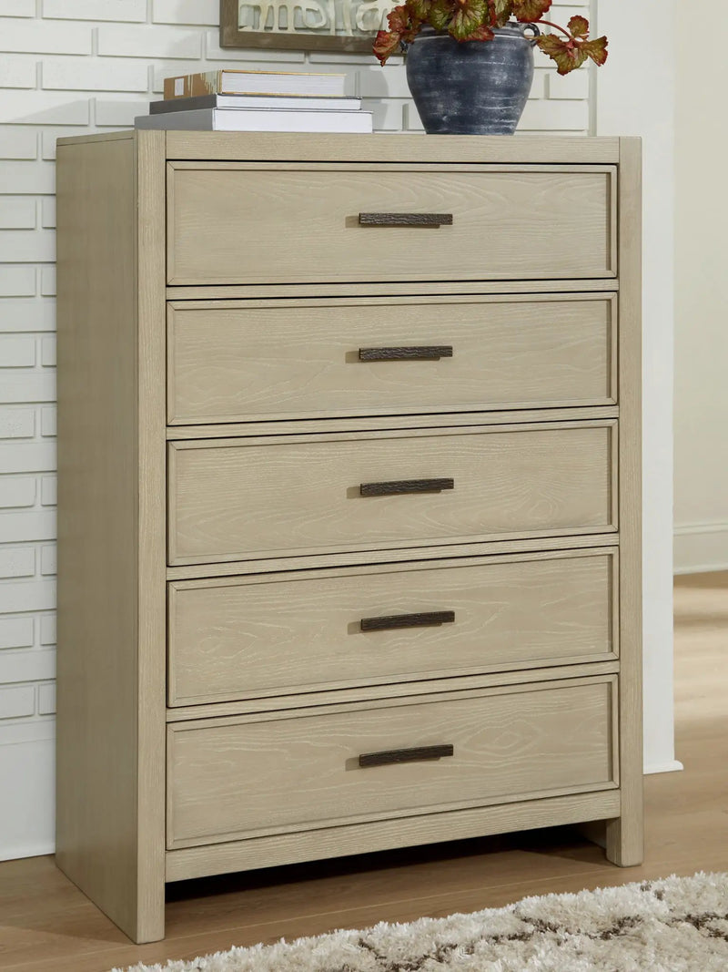 Calmoro - Five Drawer Chest - Gray by Unique Piece Furniture