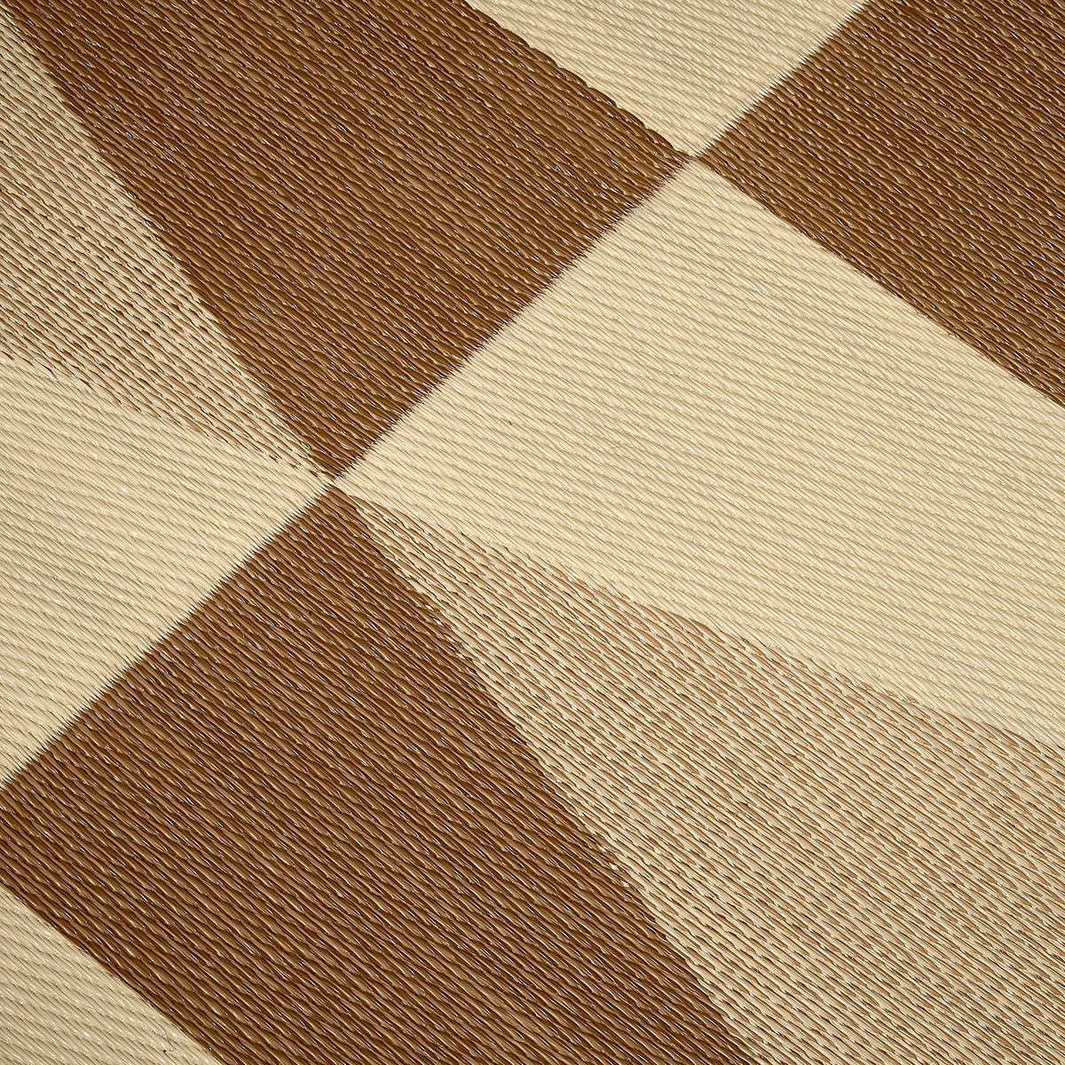 Tucson - Natural Modern Geometric Outdoor Rug for Patio, detail
