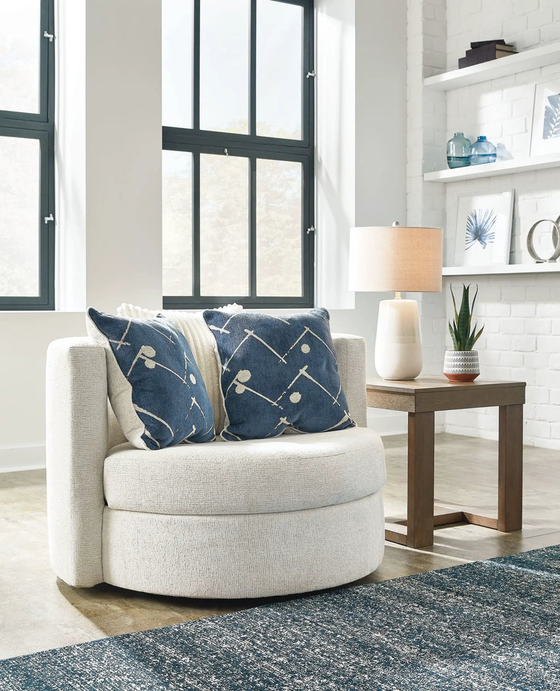Padova - Swivel Accent Chair - Ivory by Unique Piece Furniture