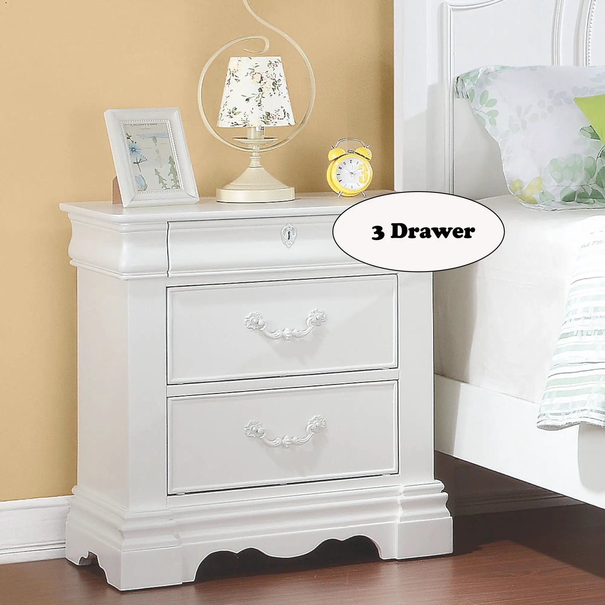 Estrella - Nightstand - White by HouseOfZazla