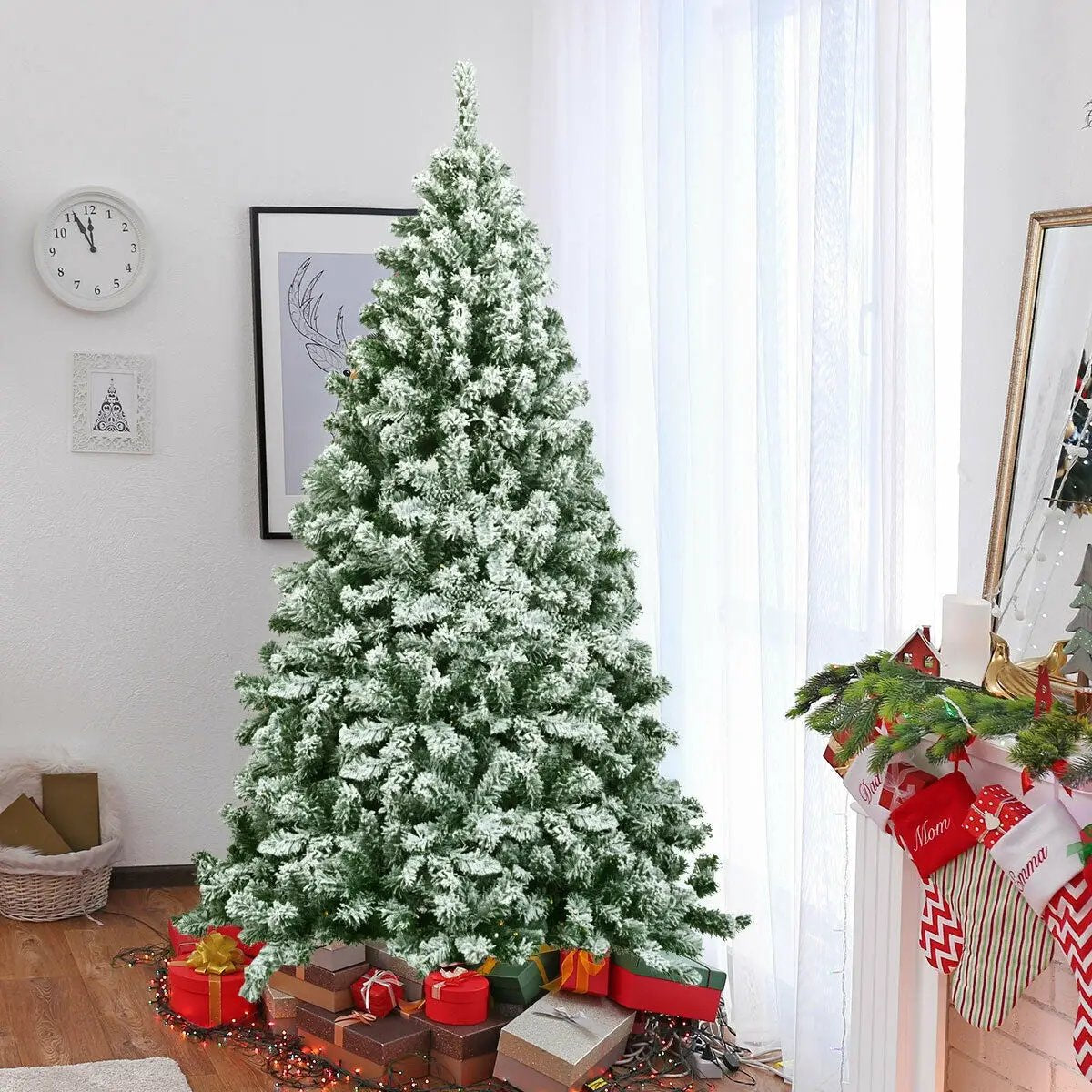 6 Feet Snow Flocked Artificial Christmas Tree Hinged with 928 Tips by DirectDeals