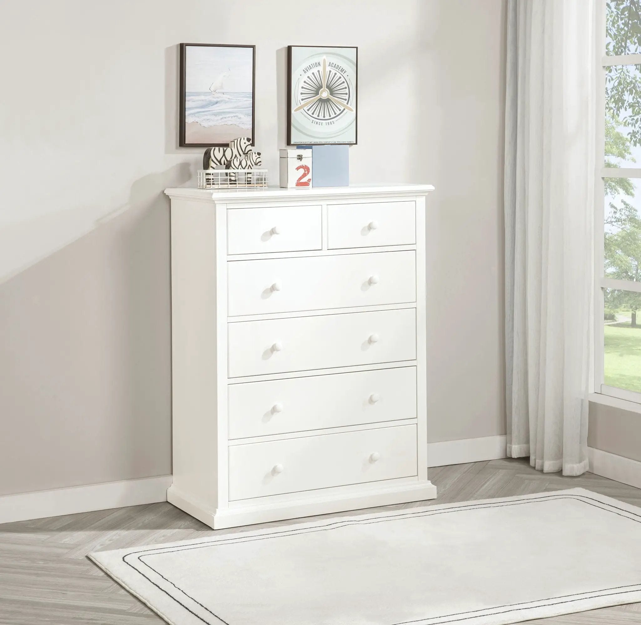 Sumerlin 6-drawer Bedroom Chest of Drawers White by Unique Piece Furniture