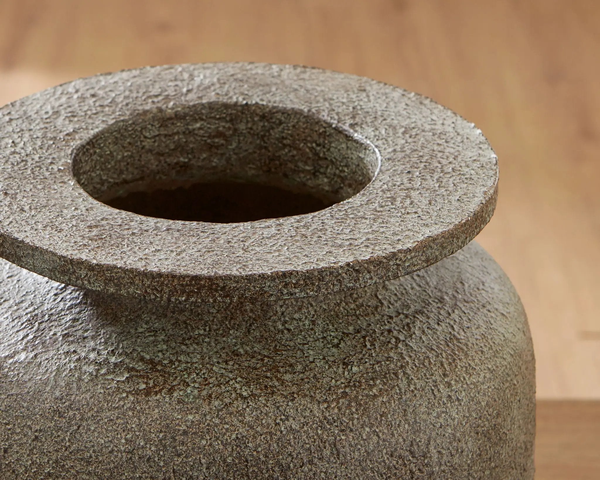 Jedwick - Vase by Unique Piece Furniture