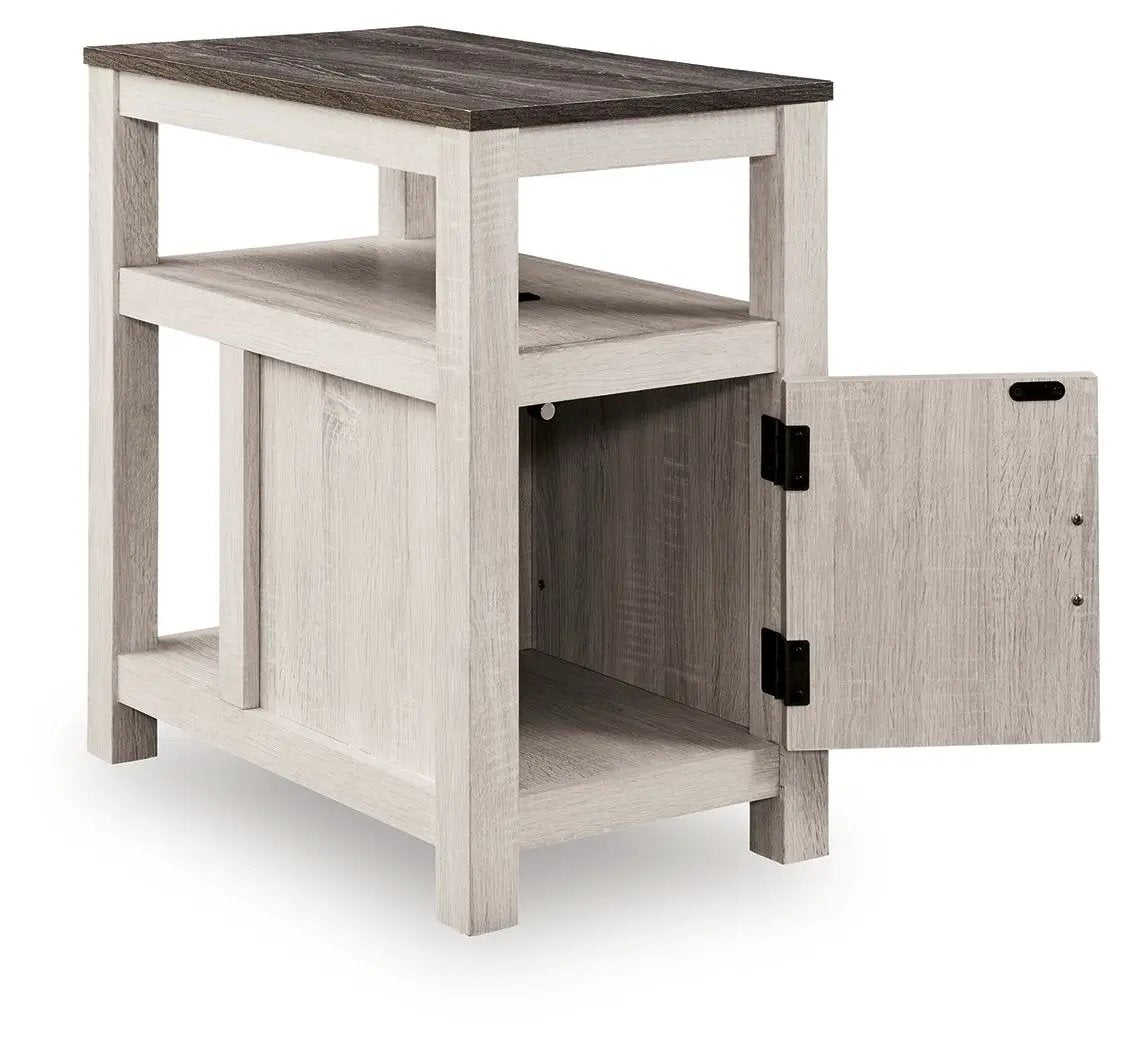 Fendenmore - Chair Side End Table by Unique Piece Furniture