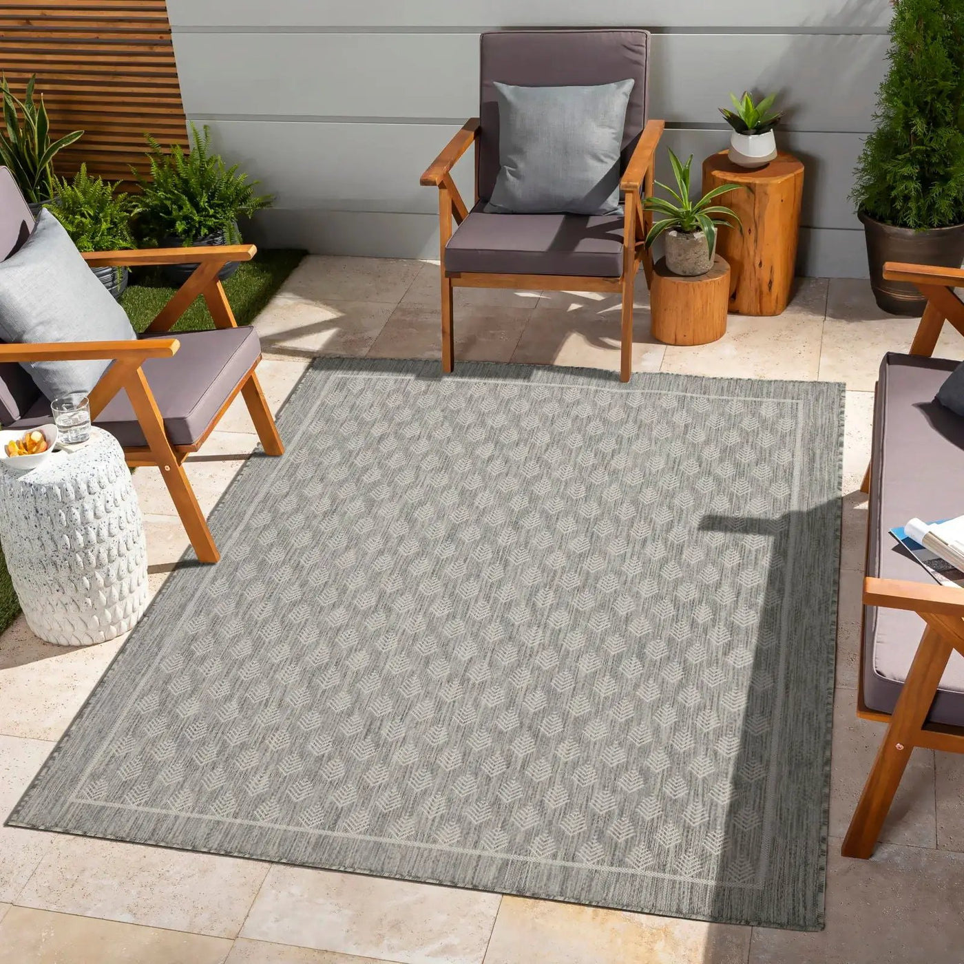 Sunshine - 2'7" X 7'3" Indoor / Outdoor Area Rug Polypropylene by HouseOfZazla