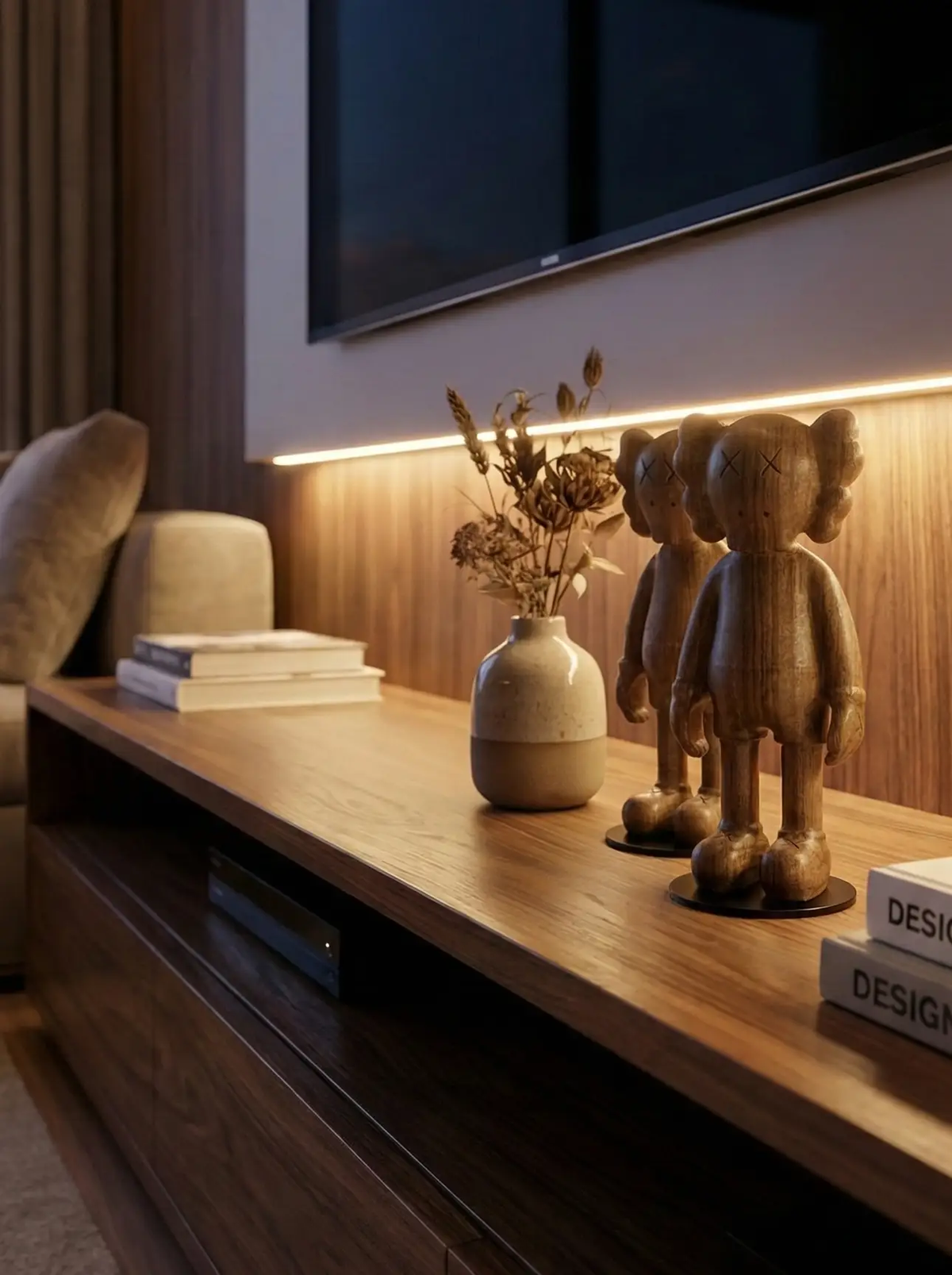 Wooden Iconic Figures, photo 12 of 22