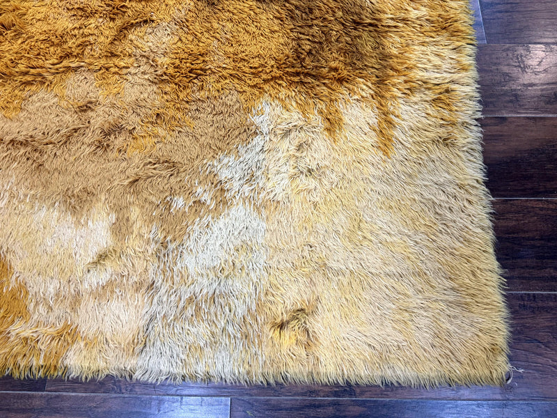 Rya Shag Rug 4.6 x 6, Shades of Yellow, Mid Century Vintage Carpet by Jewel Rugs
