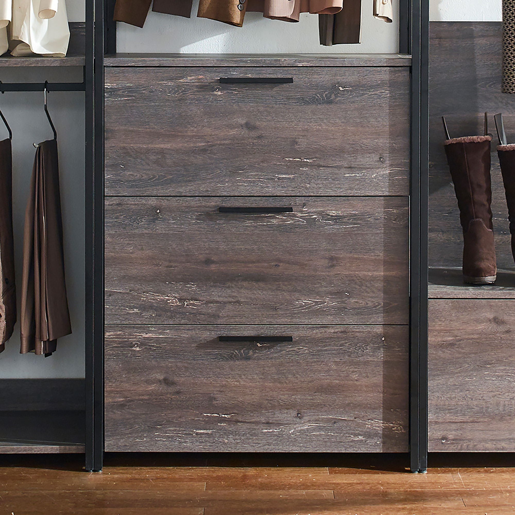 Monica - Walk-In Closet System - Rustic by HouseOfZazla
